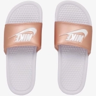 Шлепанцы Nike WMNS BENASSI JDI